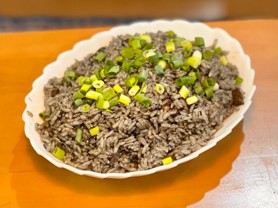 イカ墨チャーハン